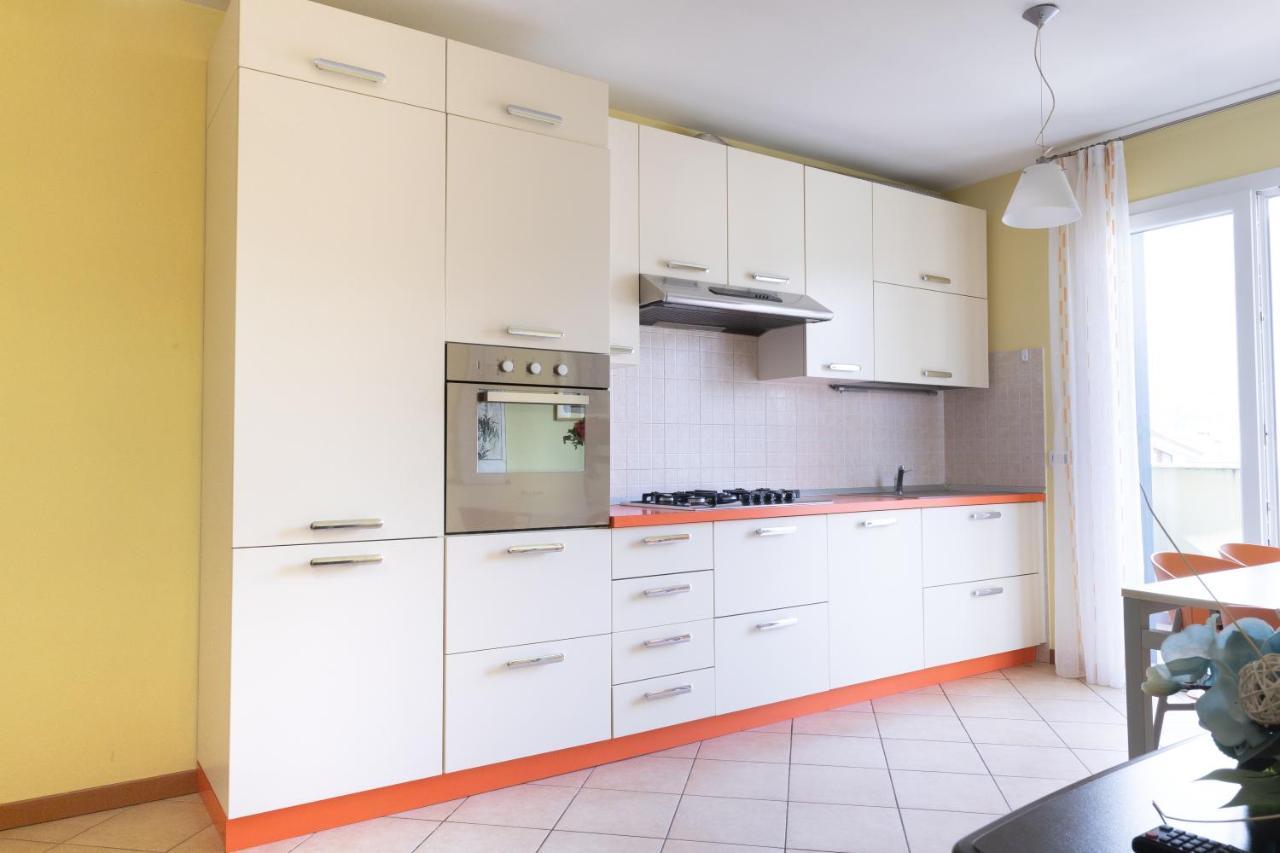 Appartamento Borgo Peschiere Maniago Bagian luar foto