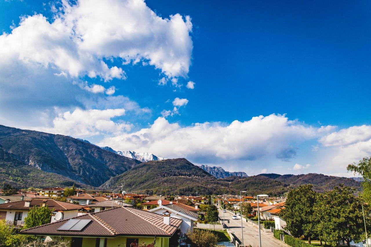 Appartamento Borgo Peschiere Maniago Bagian luar foto